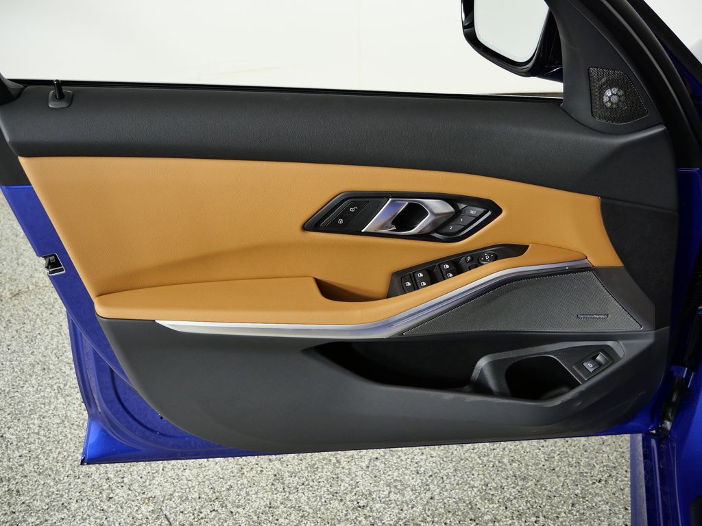 Thumbnail: 2026 BMW 3 Series - 32