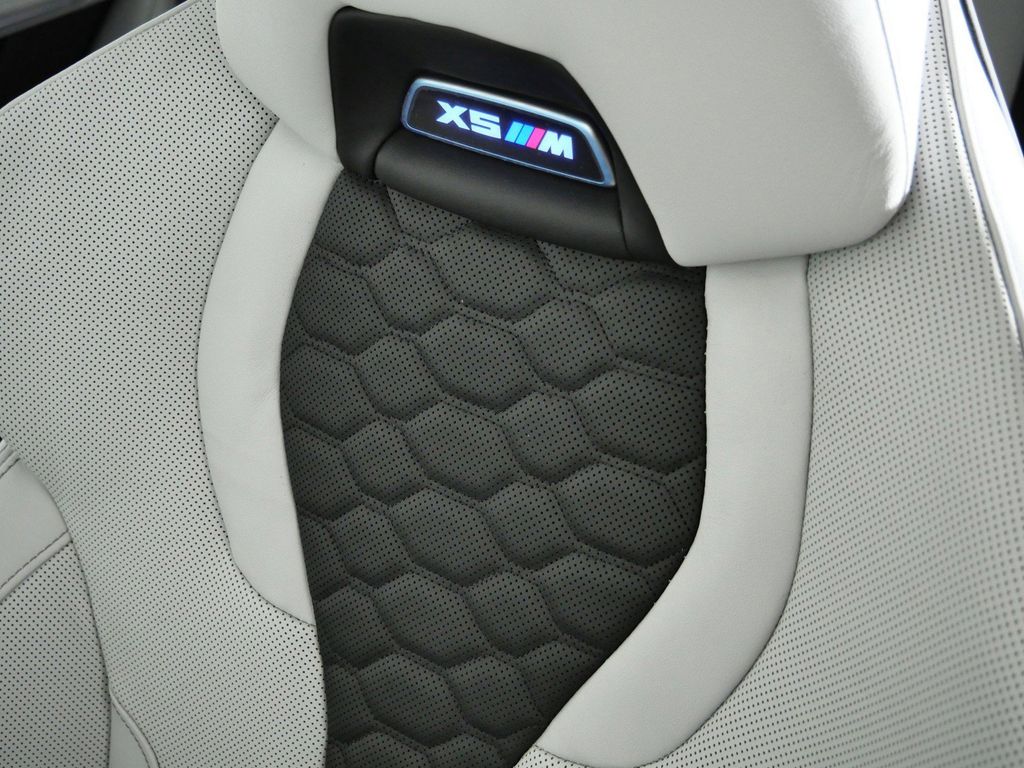Thumbnail: 2026 BMW X5 - 41