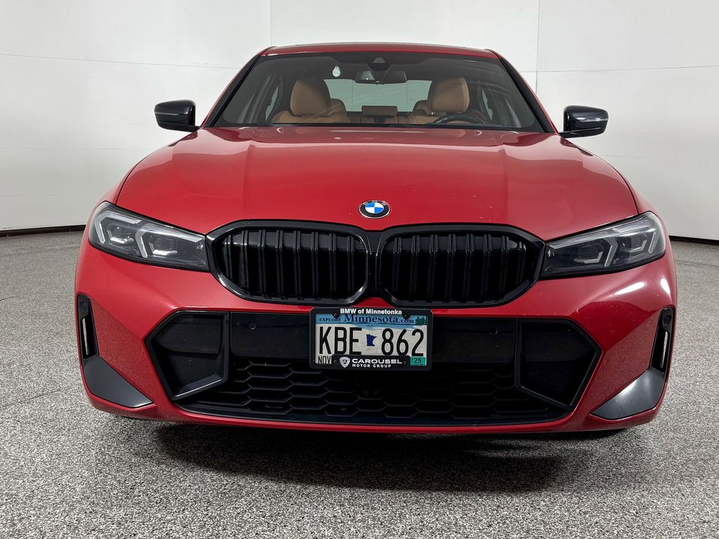 Thumbnail: 2023 BMW 3 Series - 3