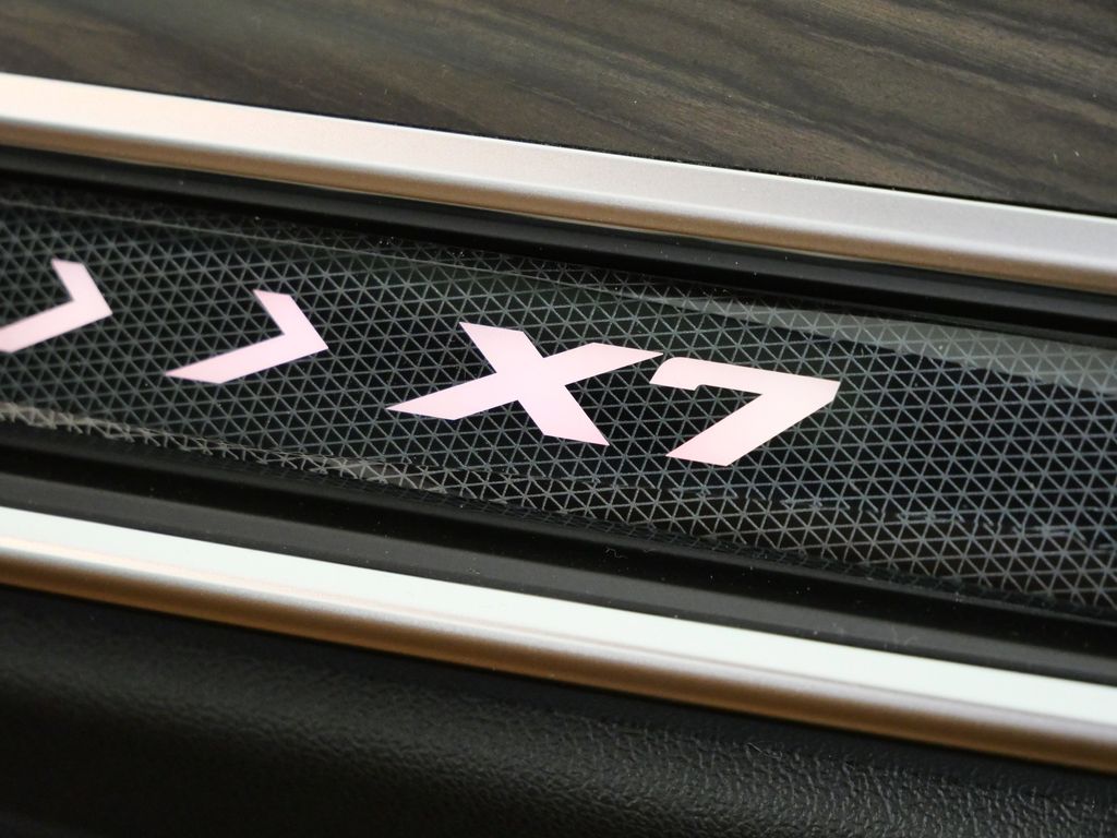 Thumbnail: 2026 BMW X7 - 24