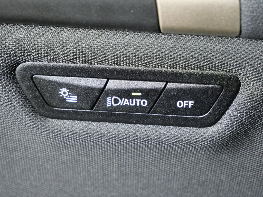 Thumbnail: 2023 BMW iX - 43