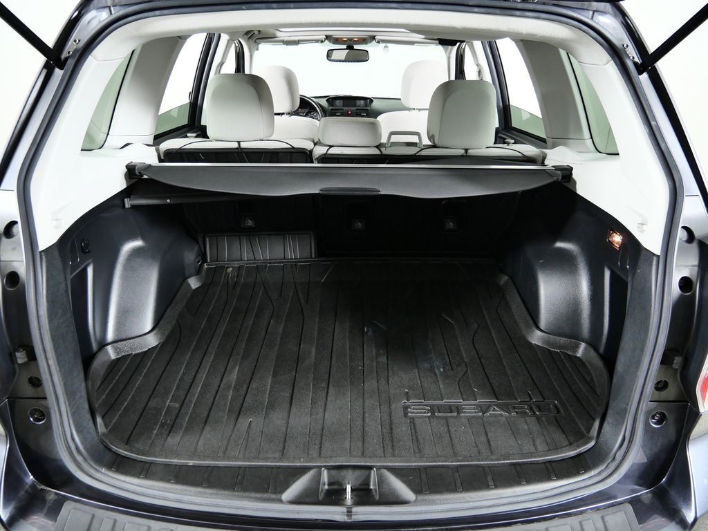 Thumbnail: 2015 Subaru Forester - 27