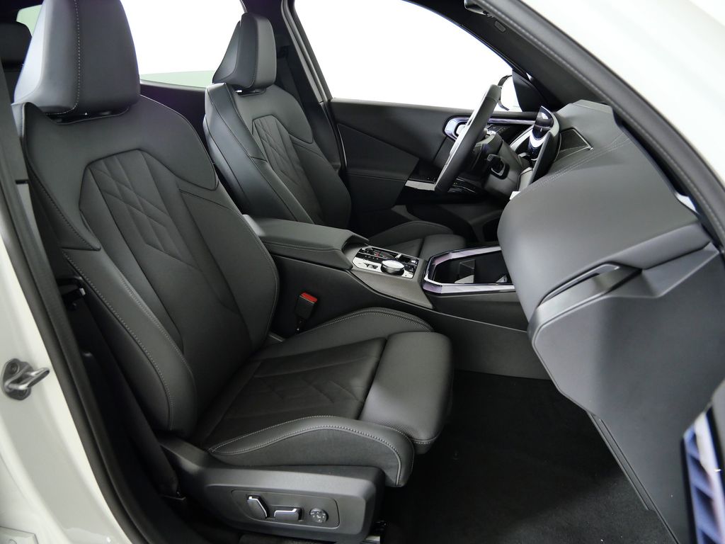 Thumbnail: 2026 BMW X3 - 22