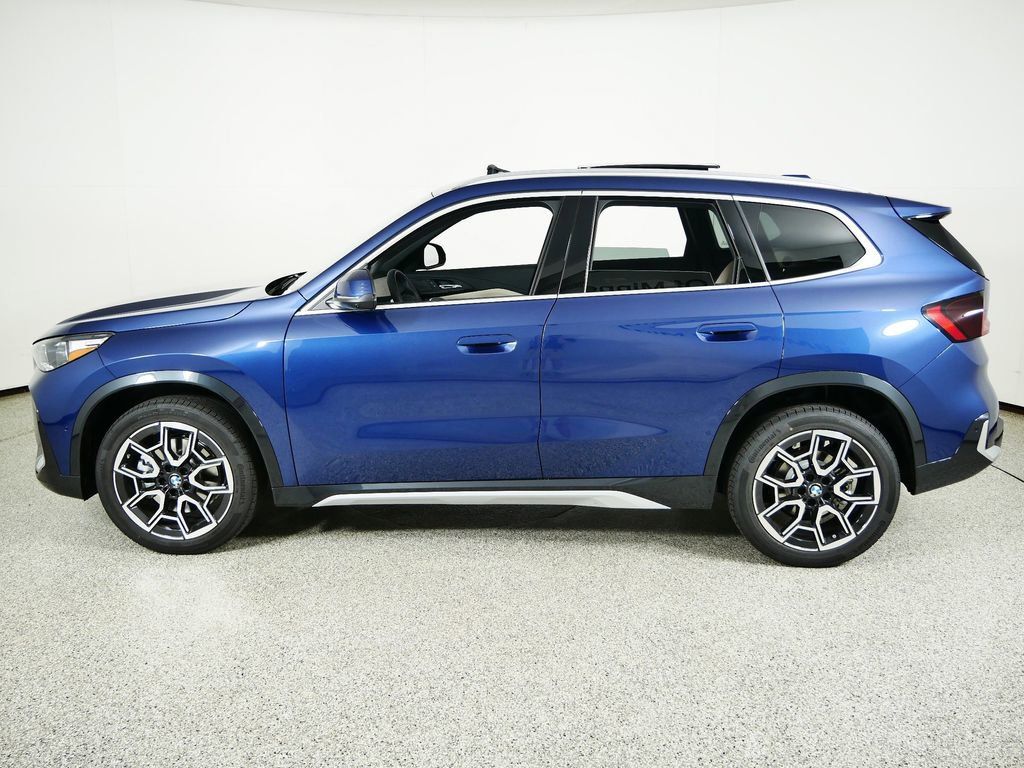 Thumbnail: 2025 BMW X1 - 16