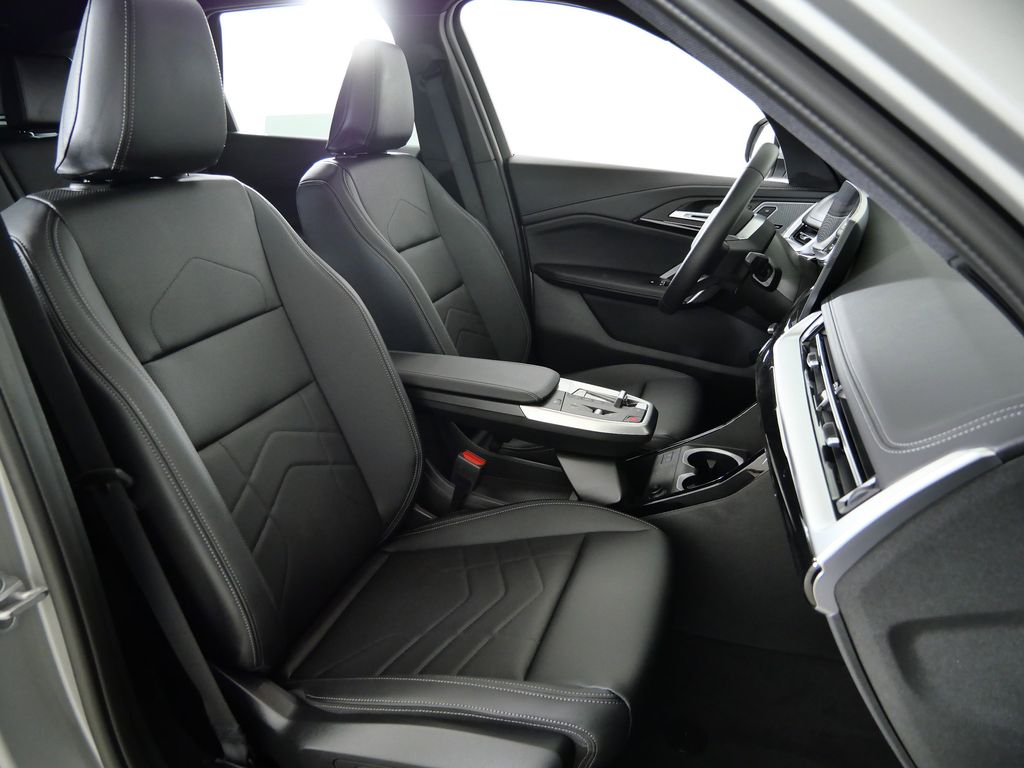 Thumbnail: 2026 BMW X1 - 21