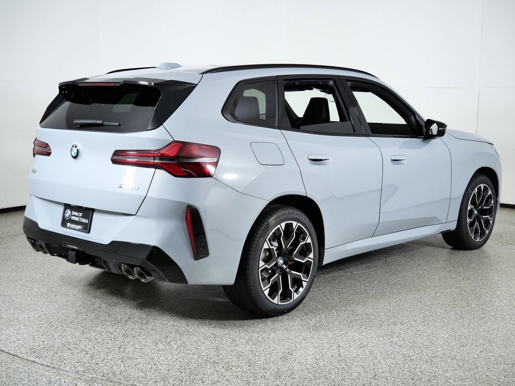 Thumbnail: 2026 BMW X3 - 11