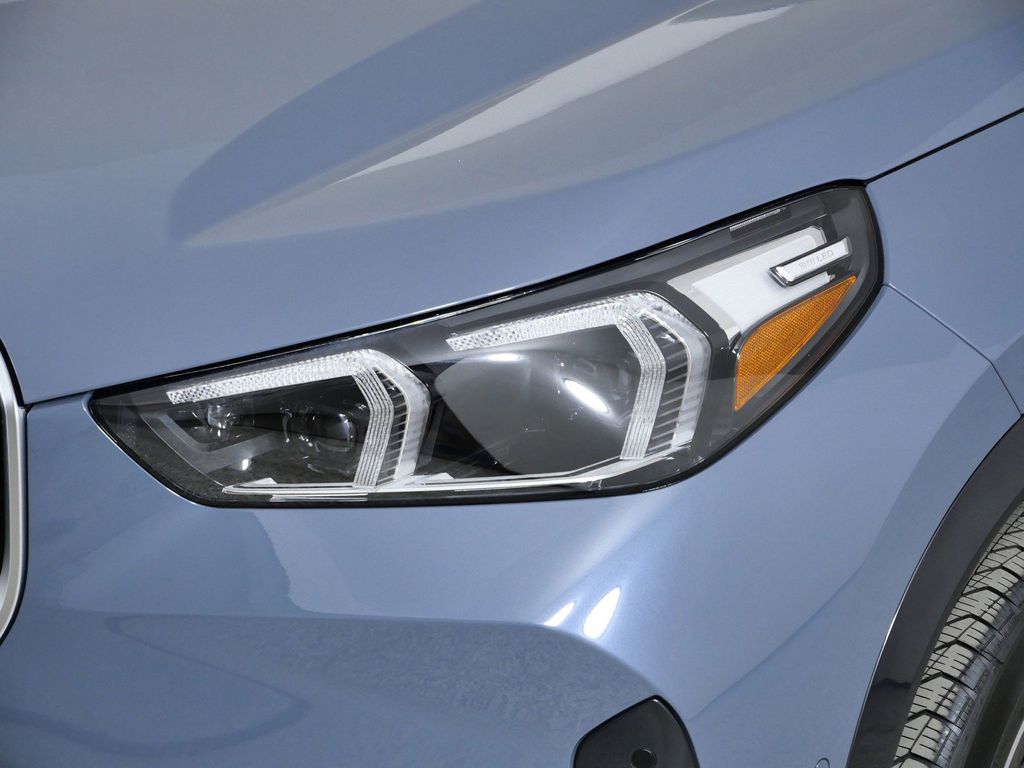 Thumbnail: 2026 BMW X1 - 3