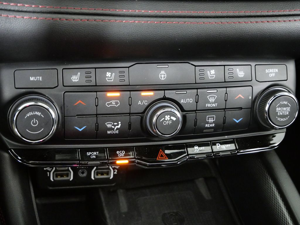 Thumbnail: 2022 Dodge Durango - 47