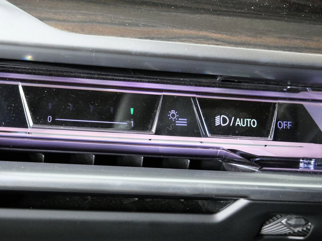 Thumbnail: 2023 BMW 7 Series - 44