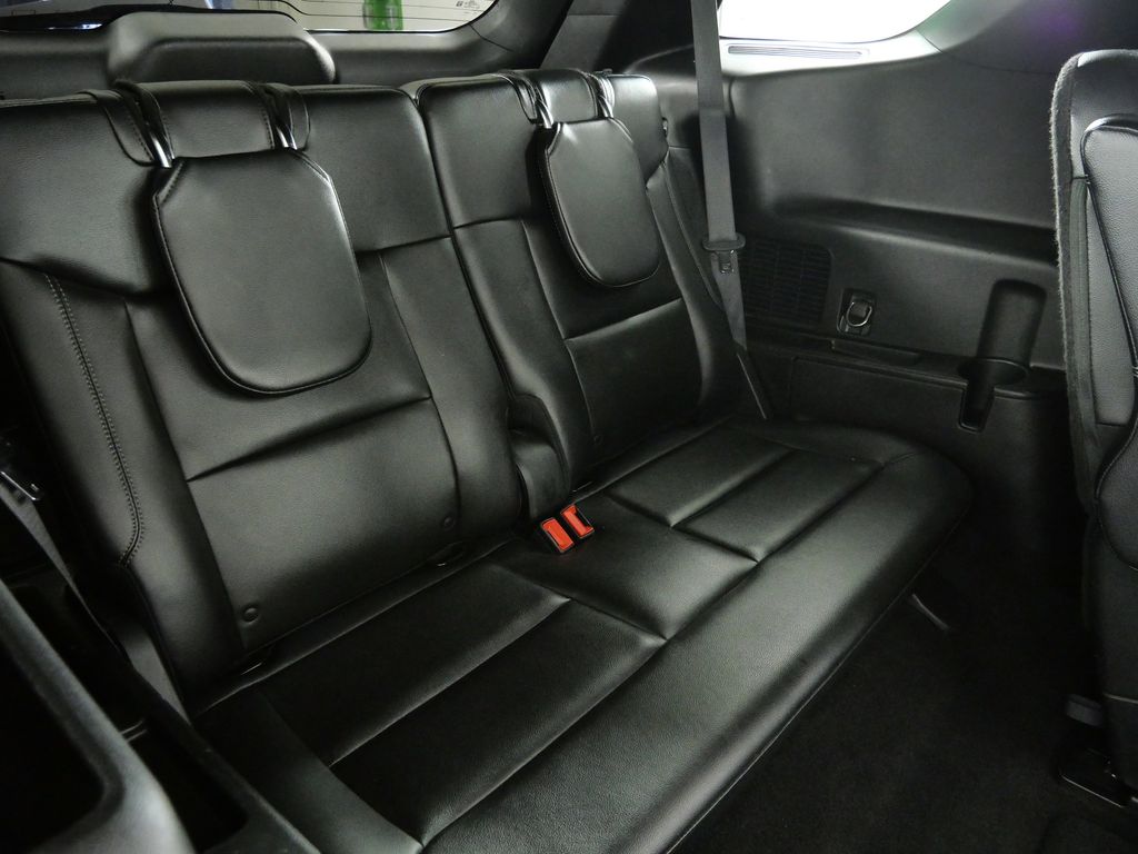 Thumbnail: 2020 Ford Explorer - 30