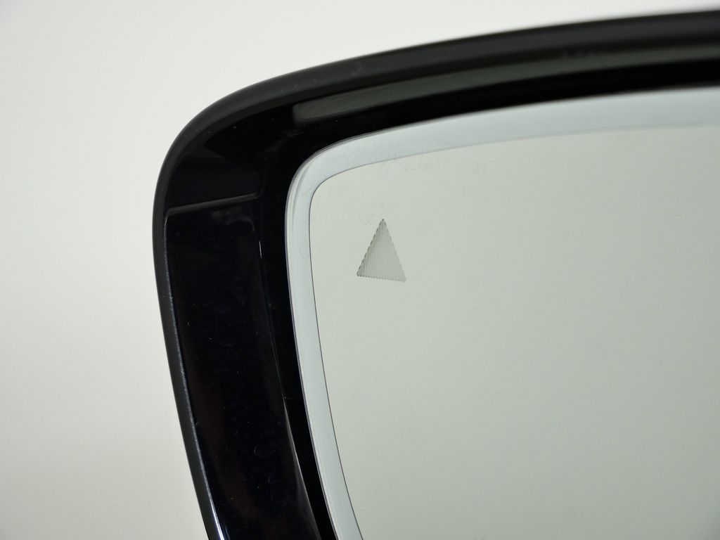 Thumbnail: 2025 BMW 4 Series - 39