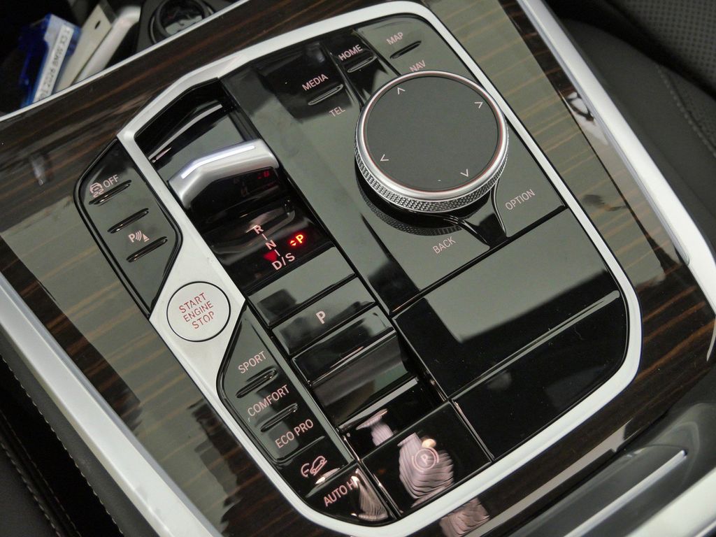 Thumbnail: 2026 BMW X5 - 48