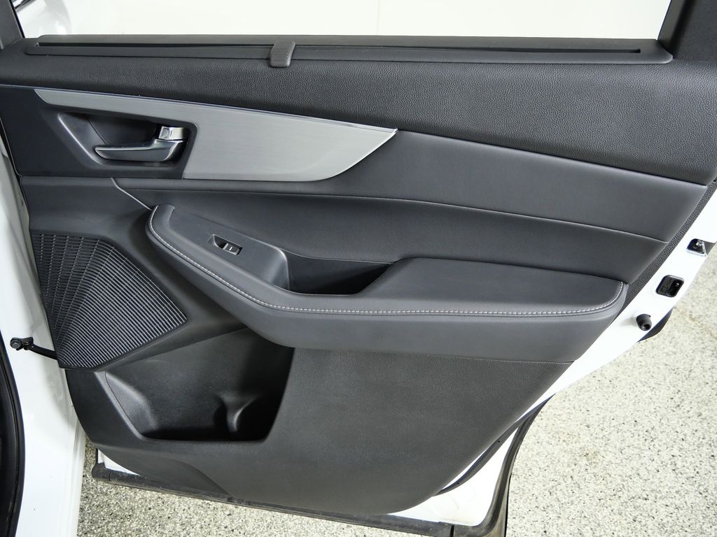 Thumbnail: 2023 Acura MDX - 24