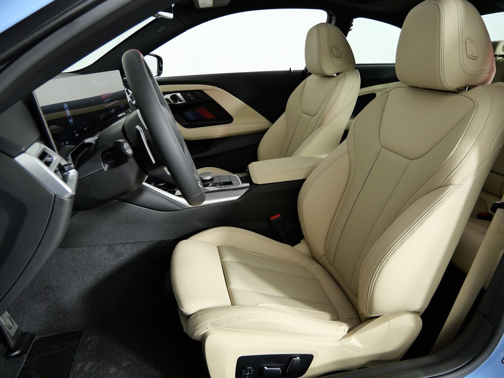 Thumbnail: 2026 BMW 2 Series - 30