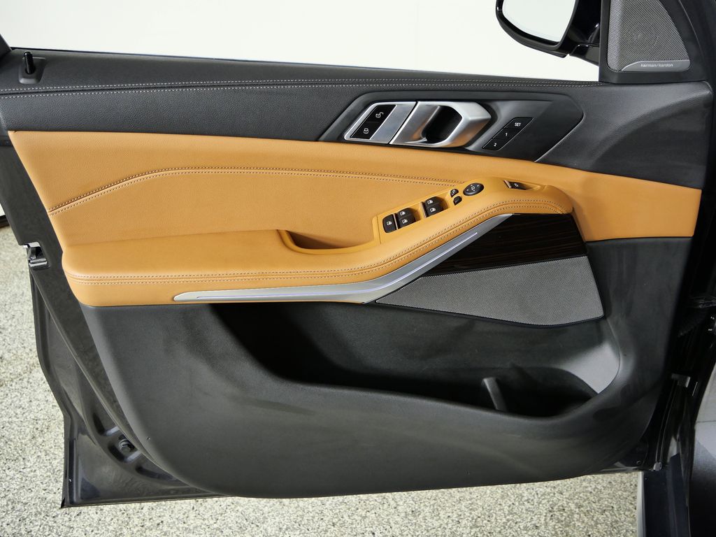 Thumbnail: 2021 BMW X5 - 34