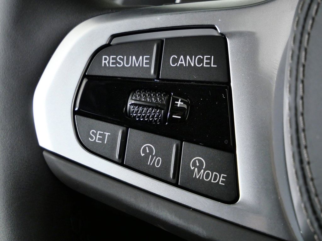 Thumbnail: 2026 BMW X5 - 41