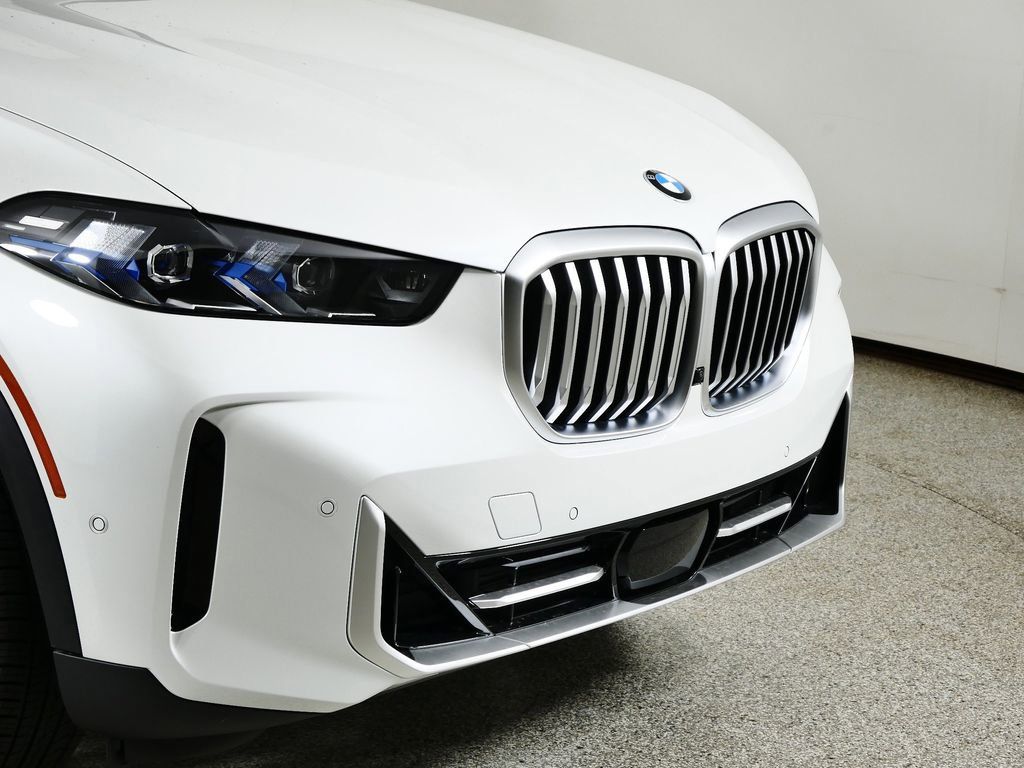 Thumbnail: 2026 BMW X5 - 5