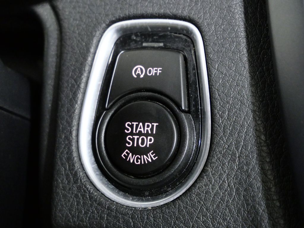 Thumbnail: 2017 BMW 4 Series - 43