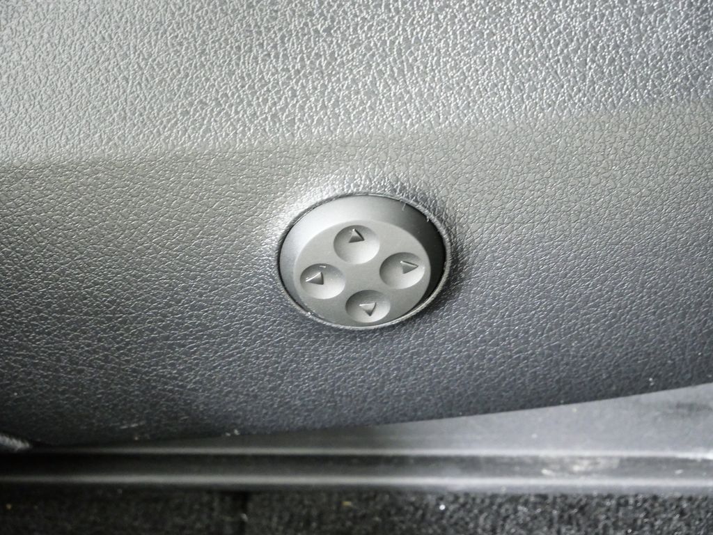 Thumbnail: 2024 Mercedes-Benz GLC - 23