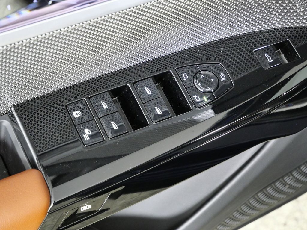 Thumbnail: 2023 BMW 7 Series - 41