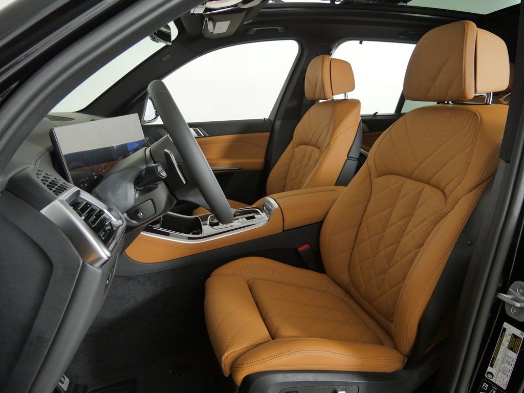 Thumbnail: 2026 BMW X5 - 36