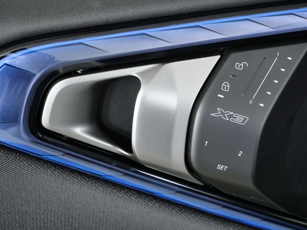 Thumbnail: 2026 BMW X3 - 37
