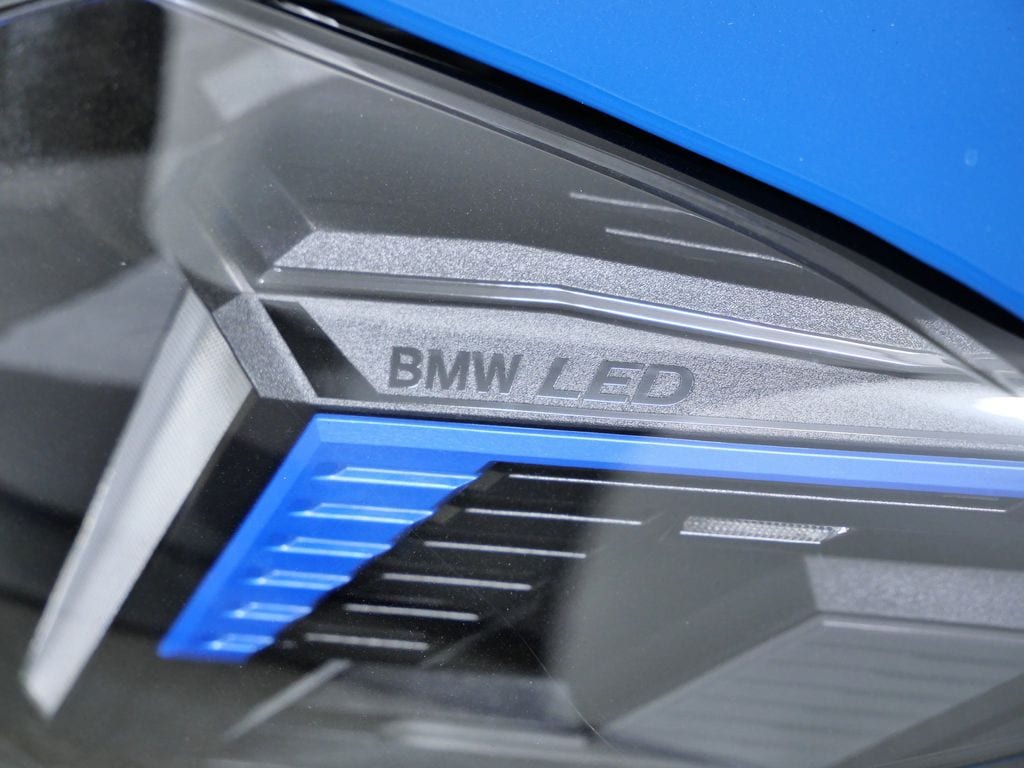 Thumbnail: 2026 BMW M4 - 4