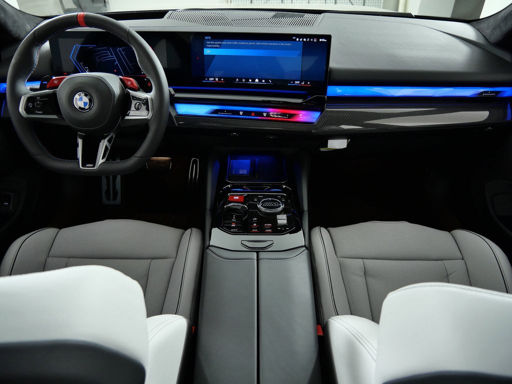 Thumbnail: 2026 BMW M5 - 5