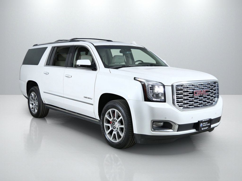 Thumbnail: 2018 GMC Yukon XL - 8