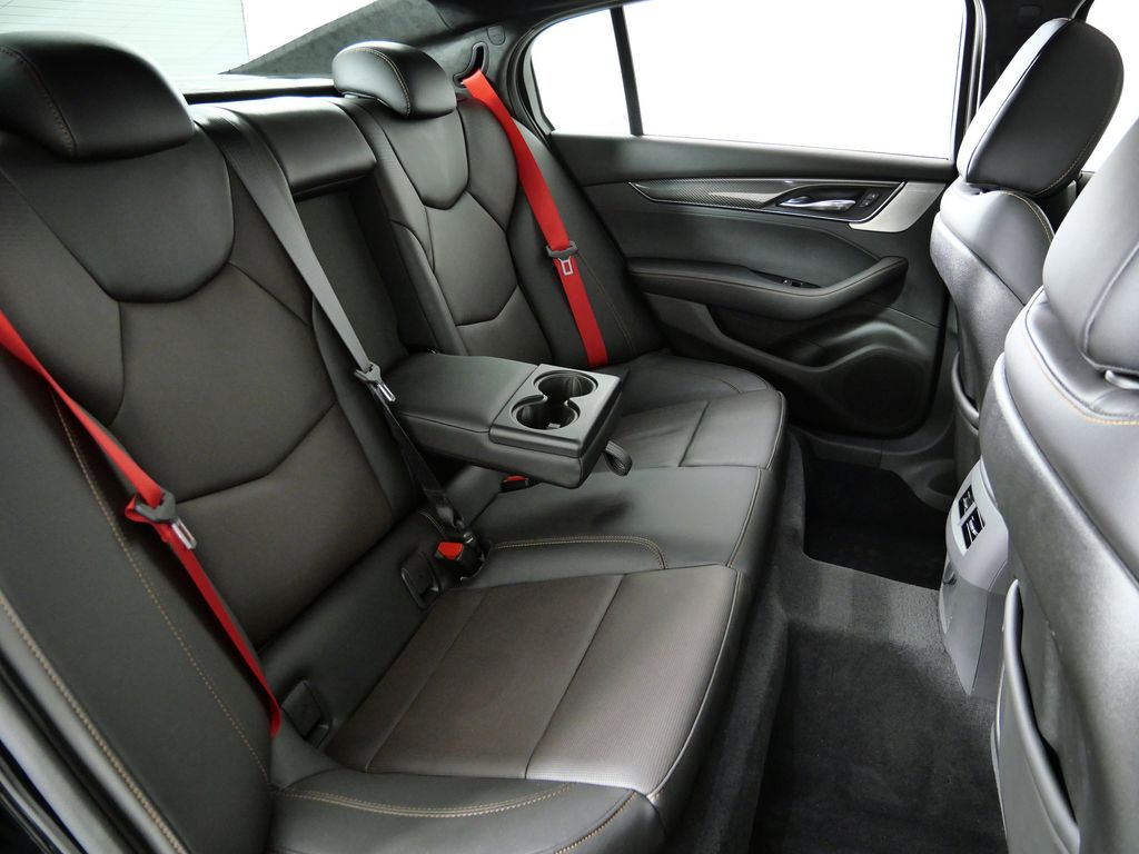 Thumbnail: 2022 Cadillac CT5 - 27