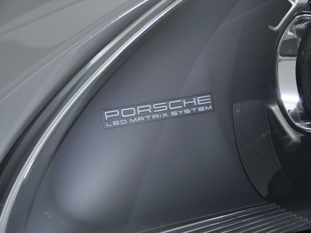 Thumbnail: 2023 Porsche 911 - 5