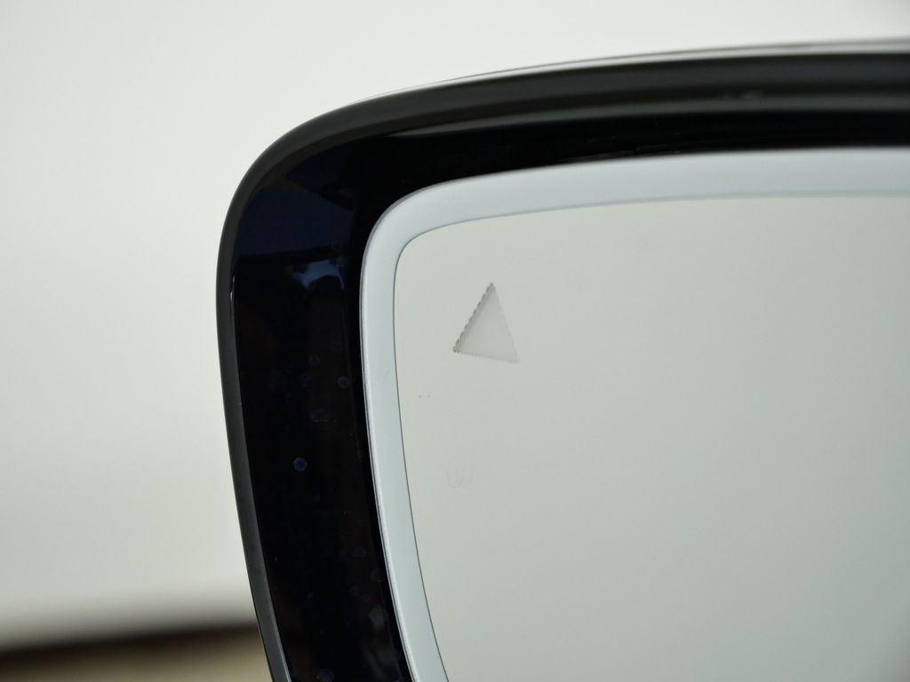 Thumbnail: 2026 BMW 2 Series - 33