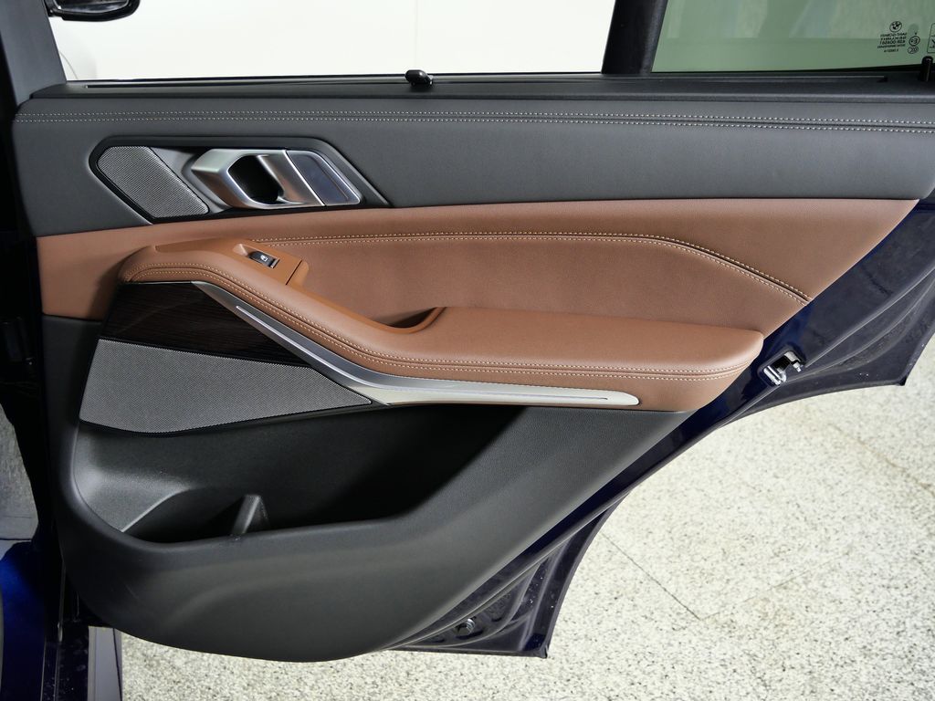 Thumbnail: 2026 BMW X5 - 25