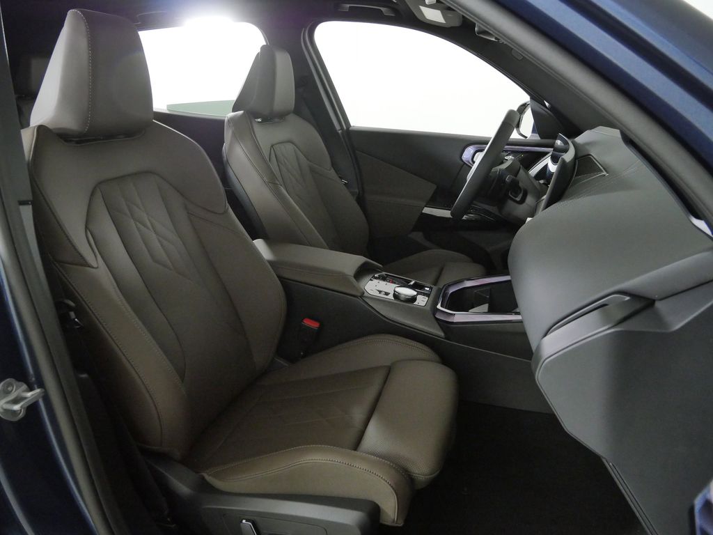 Thumbnail: 2026 BMW X3 - 22