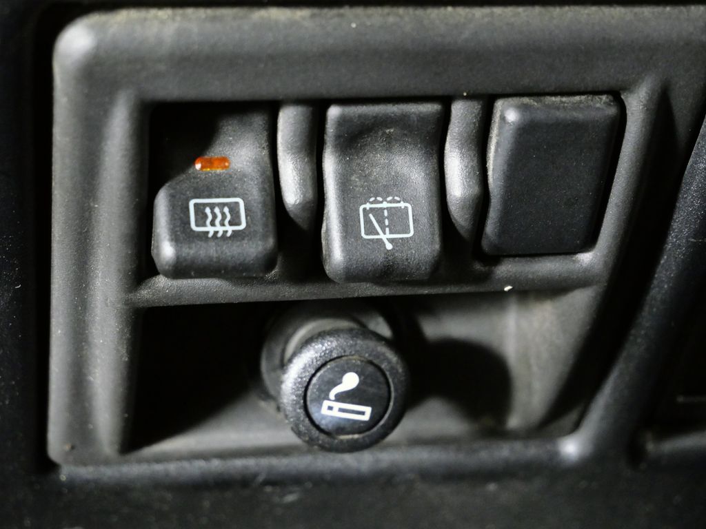 Thumbnail: 2001 Jeep Wrangler - 43