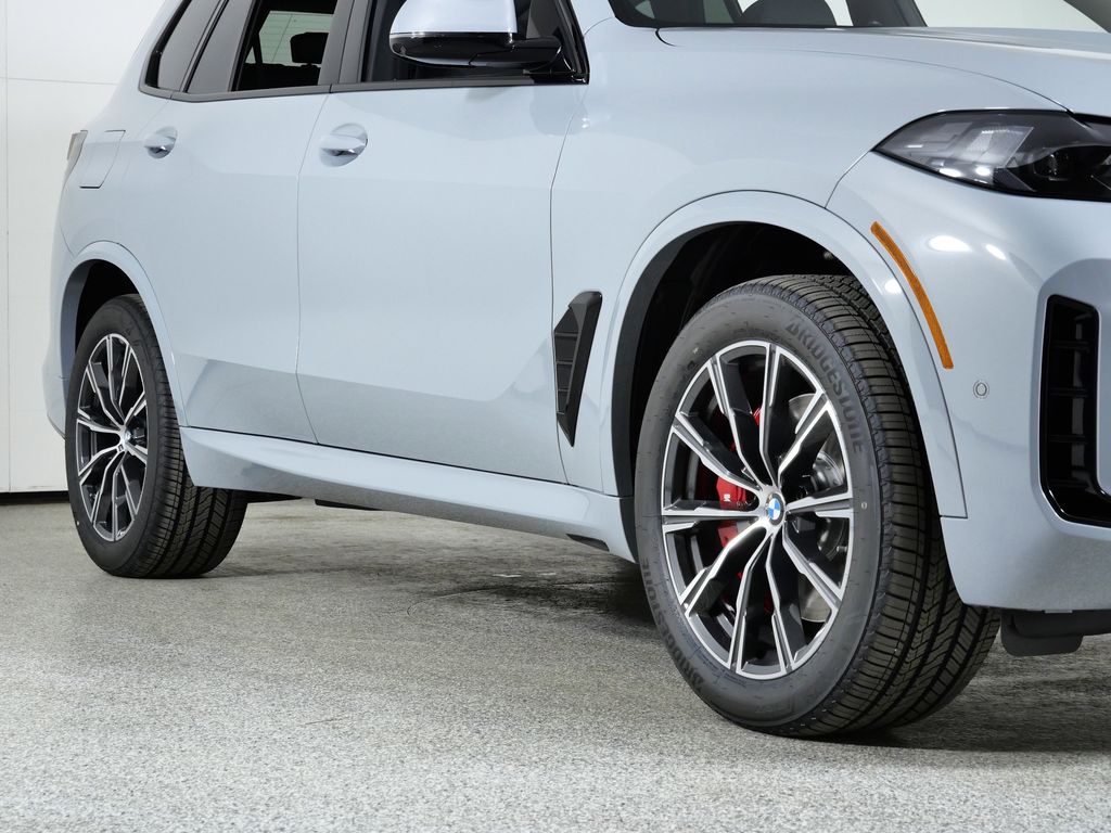 Thumbnail: 2026 BMW X5 - 6