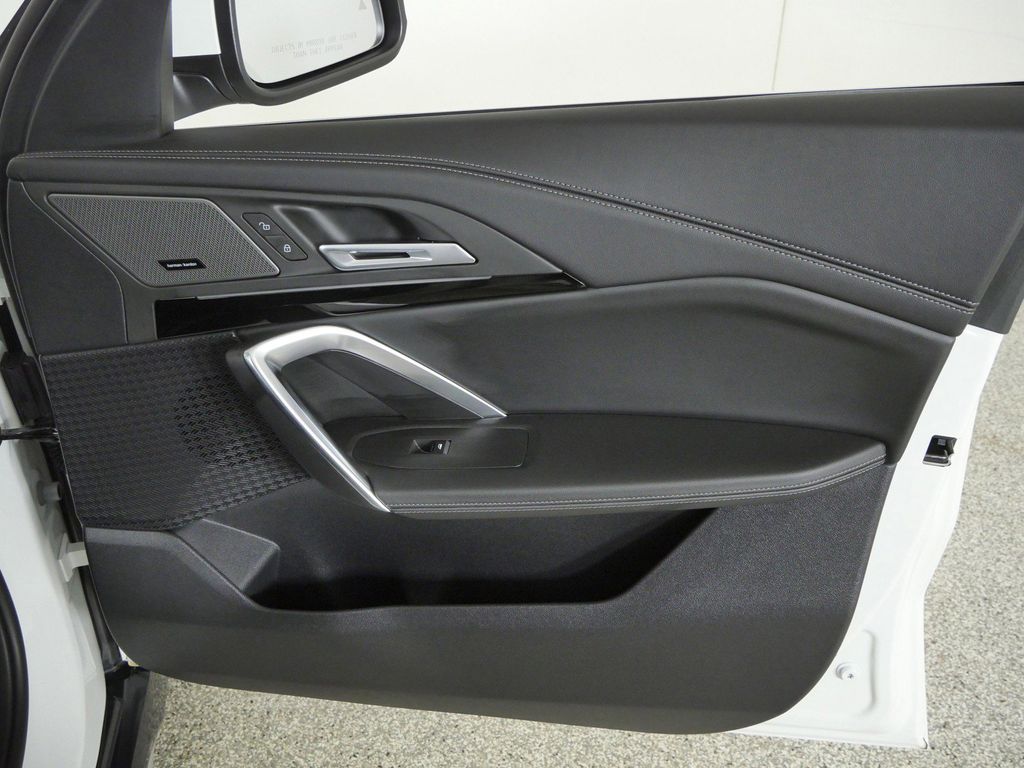 Thumbnail: 2026 BMW X1 - 19