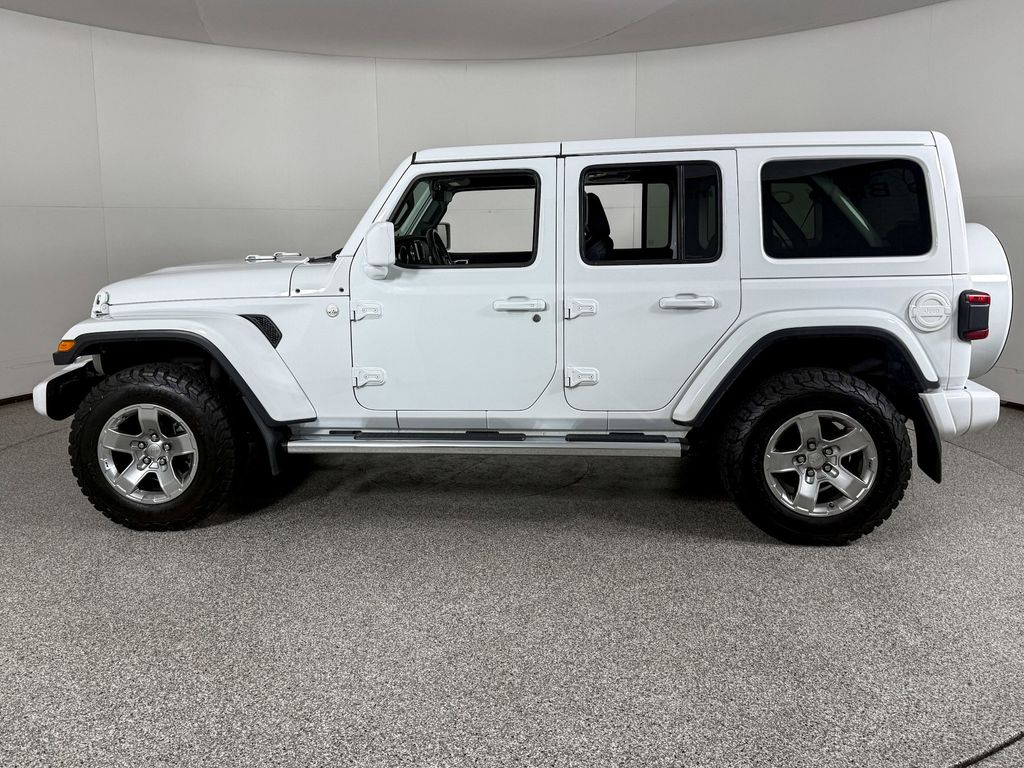 Thumbnail: 2019 Jeep Wrangler - 6