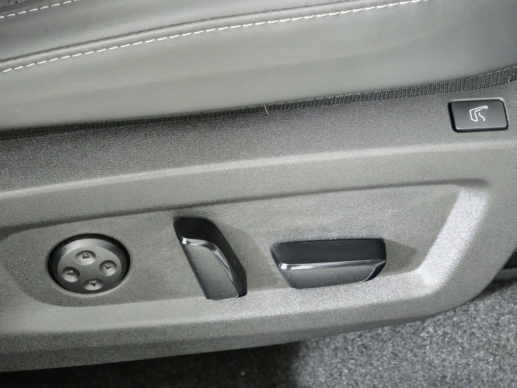 Thumbnail: 2025 Nissan Murano - 23