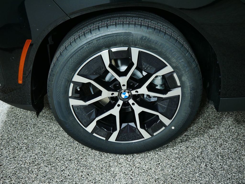 Thumbnail: 2026 BMW X3 - 21