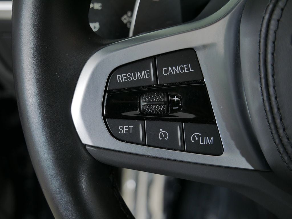 Thumbnail: 2023 BMW X4 - 46