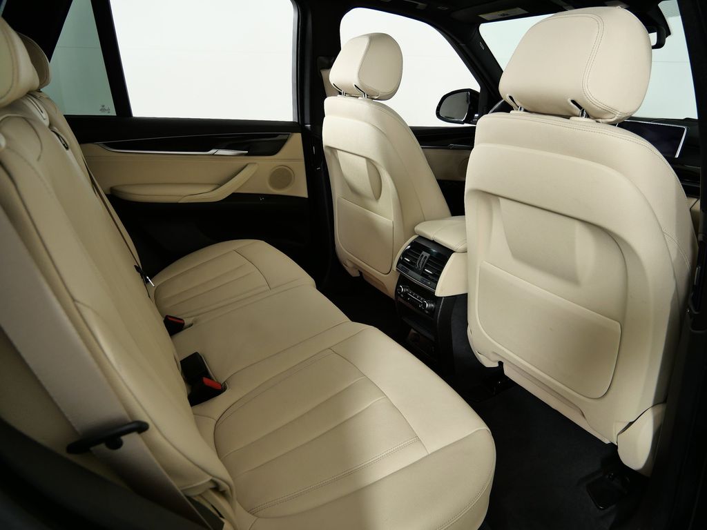 Thumbnail: 2017 BMW X5 - 26