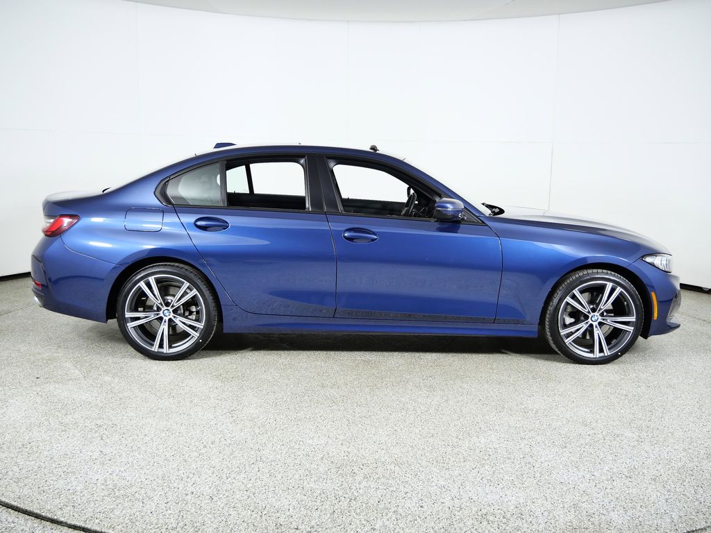 Thumbnail: 2023 BMW 3 Series - 10