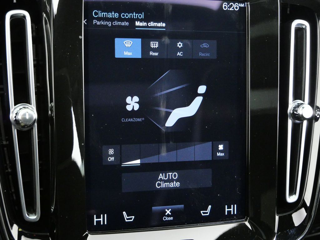 Thumbnail: 2021 Volvo XC40 - 46