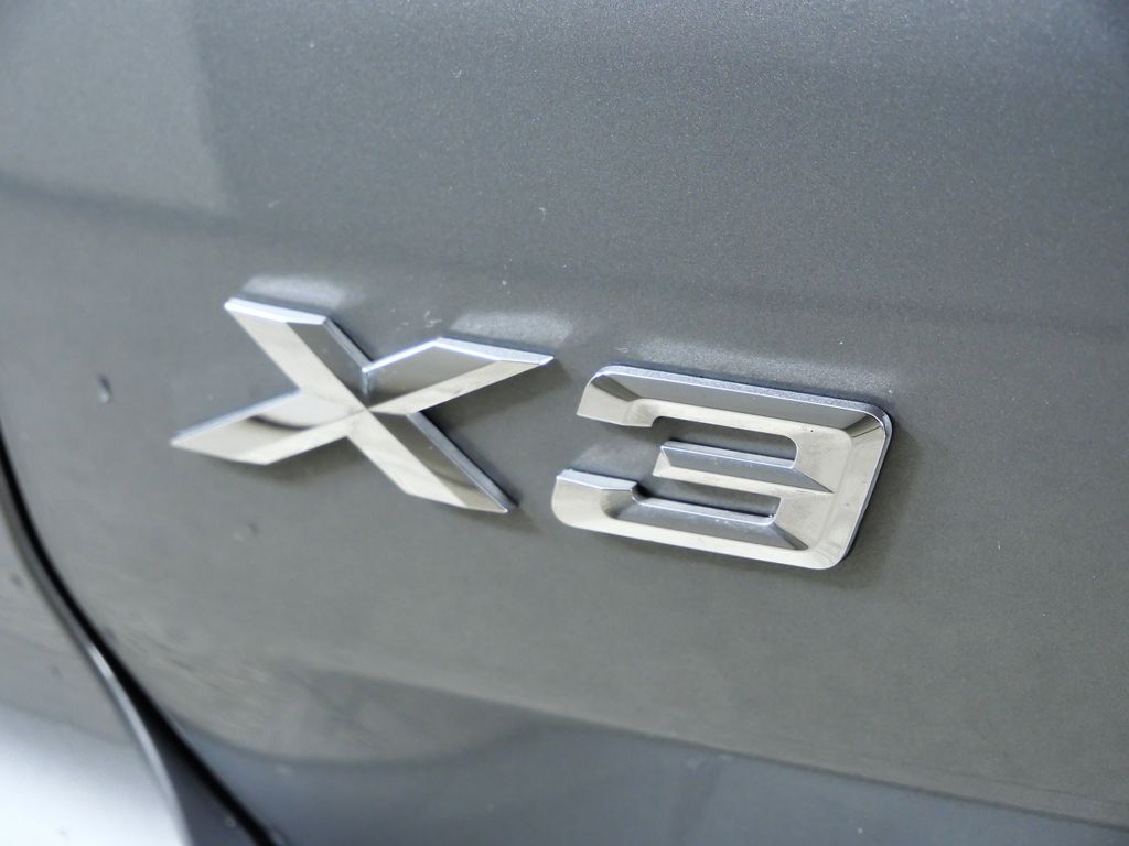 Thumbnail: 2024 BMW X3 - 16