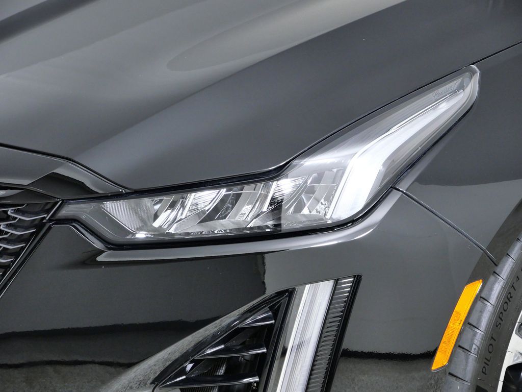 Thumbnail: 2024 Cadillac CT5 - 4