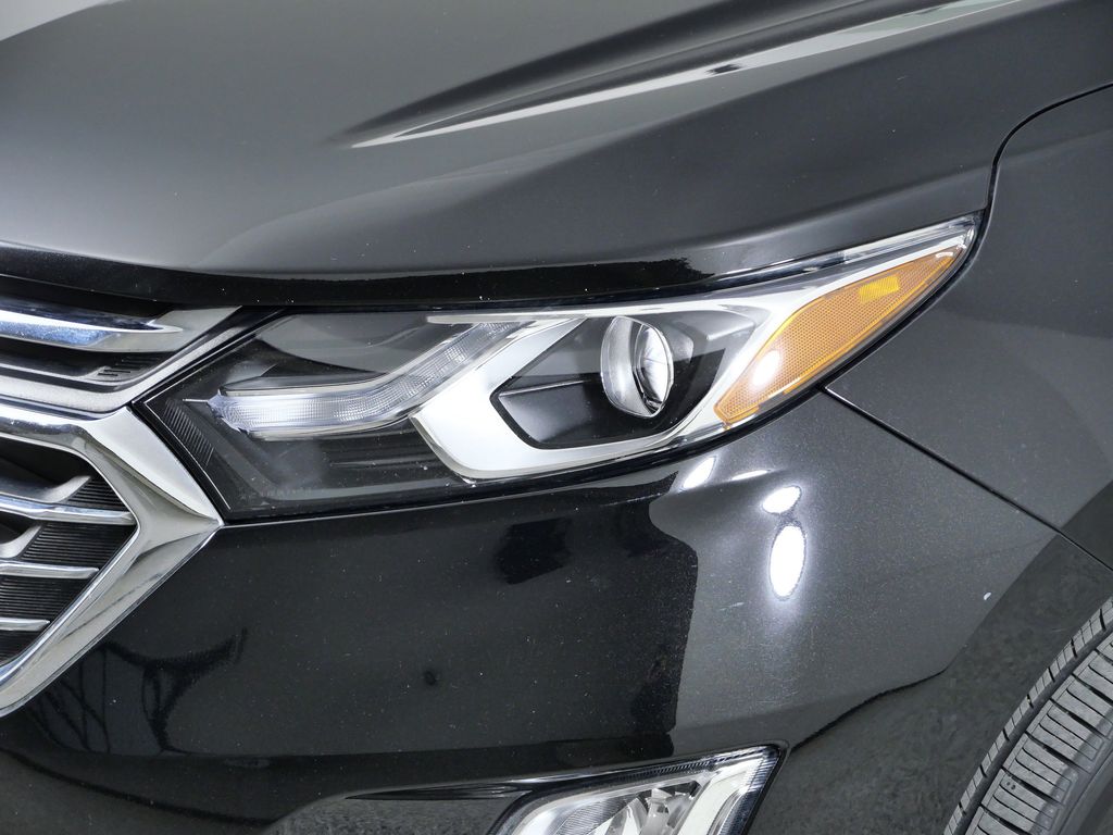 Thumbnail: 2019 Chevrolet Equinox - 4