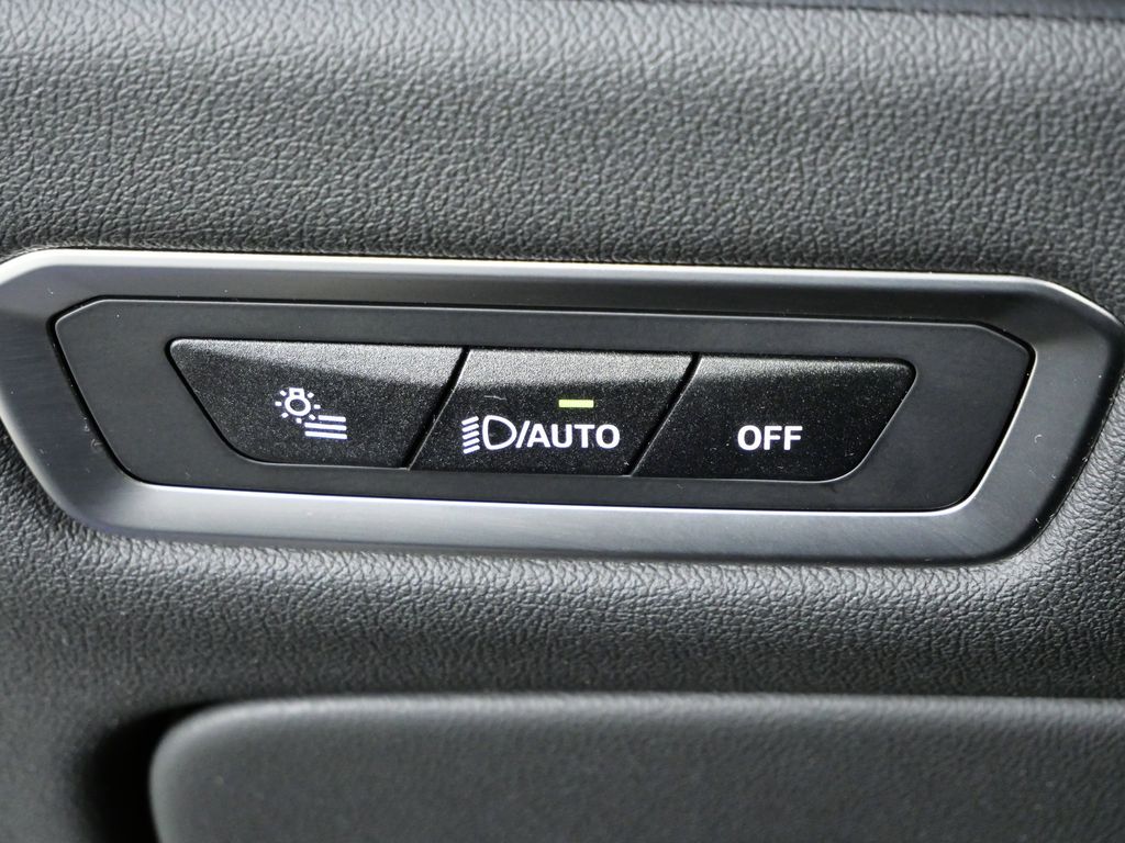 Thumbnail: 2025 BMW X7 - 45