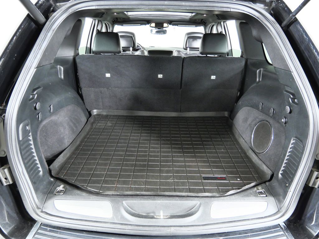 Thumbnail: 2018 Jeep Grand Cherokee - 28