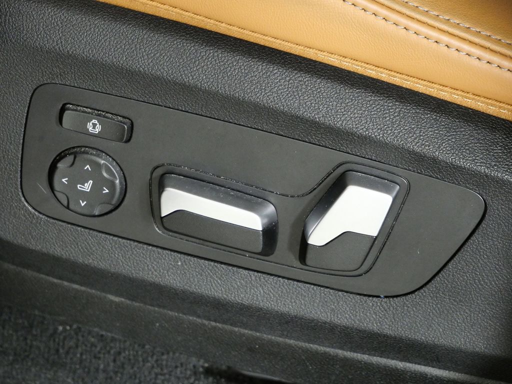 Thumbnail: 2023 BMW X5 - 39